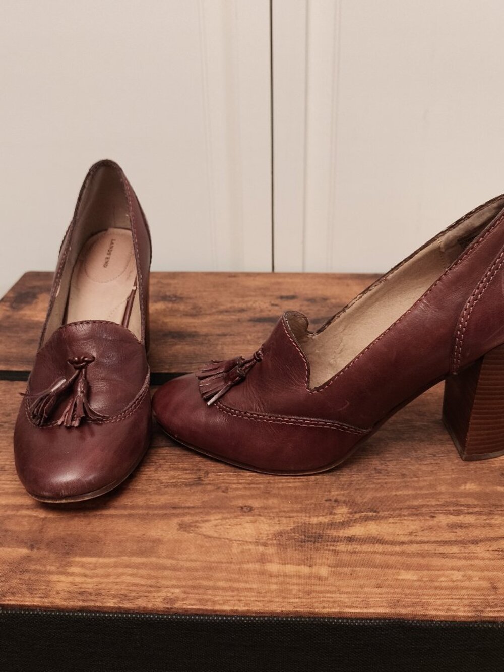 Fall Burgundy Heeled Tassel Loafer 7.5